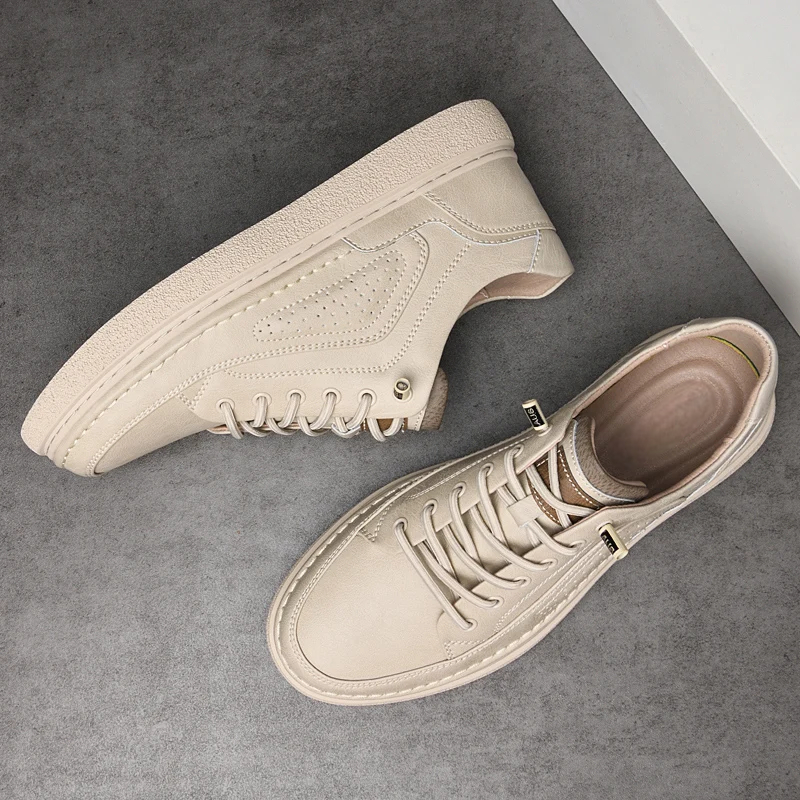 Hendrix Genuine Leather Sneakers